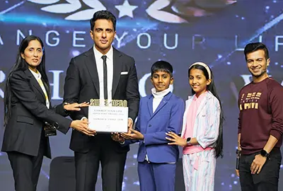 Super Hero Award